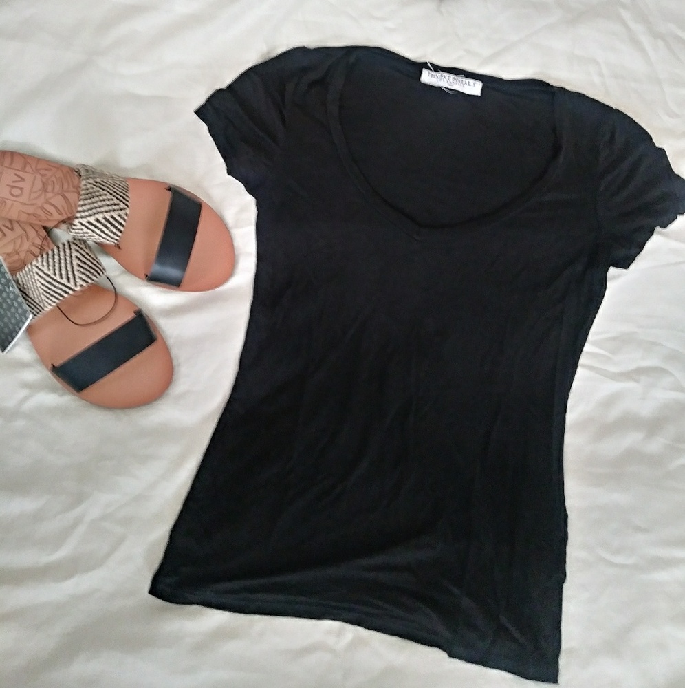 NWT black fitted crop top